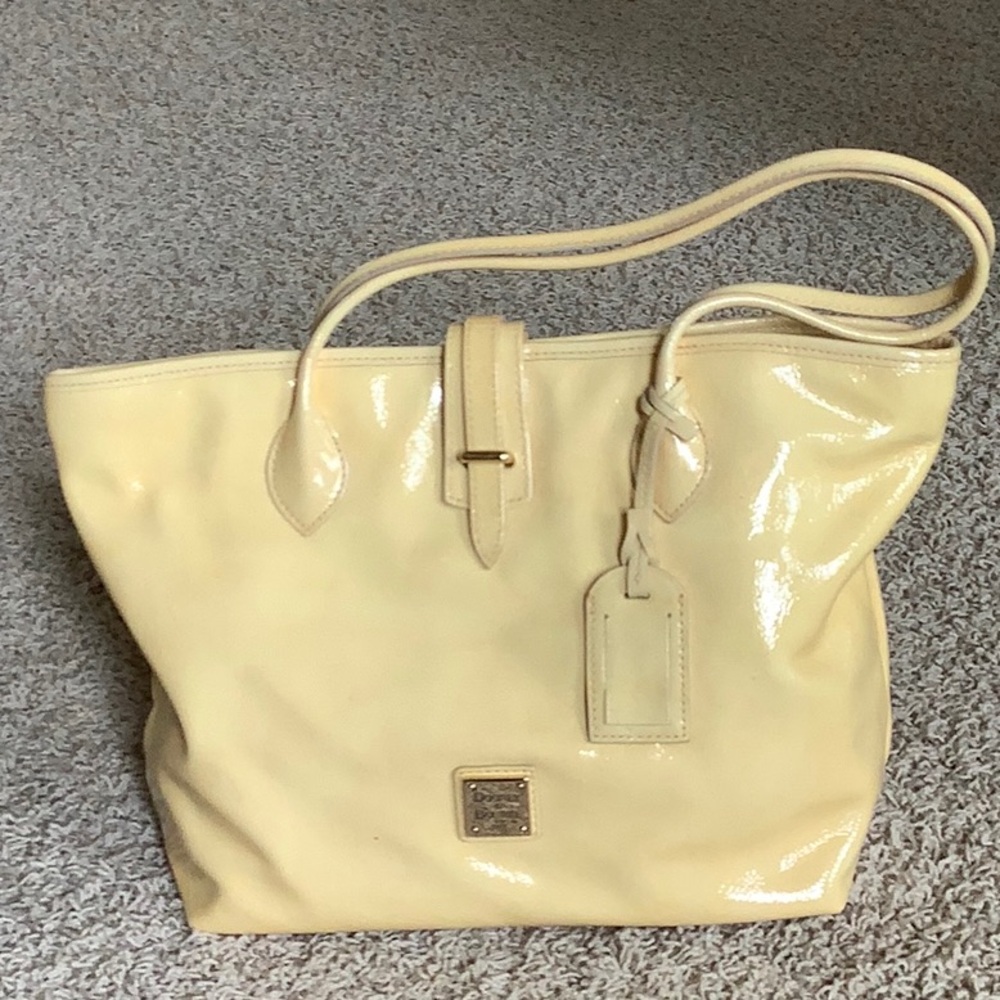 Dooney & Bourke bag